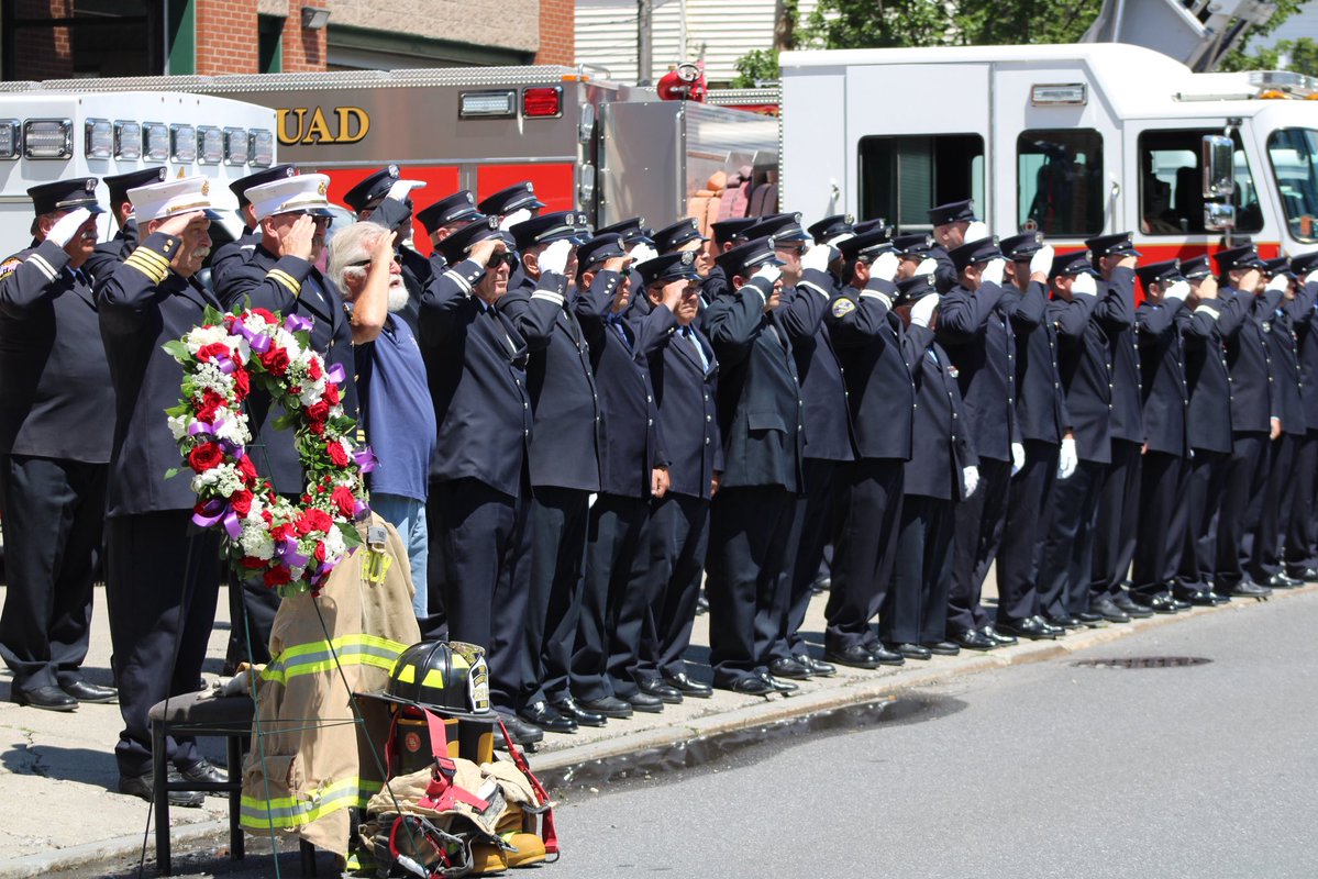 TroyCityHall's tweet image. Today, a beautiful and emotional funeral procession passed Troy Fire HQ to honor our beloved “Dawg,” Honorary Captain George Boone.
For 40+ years, Boonie was family to TFD and TPD - a constant presence, a loyal friend, and a true legend. We love you, Boonie! ❤️