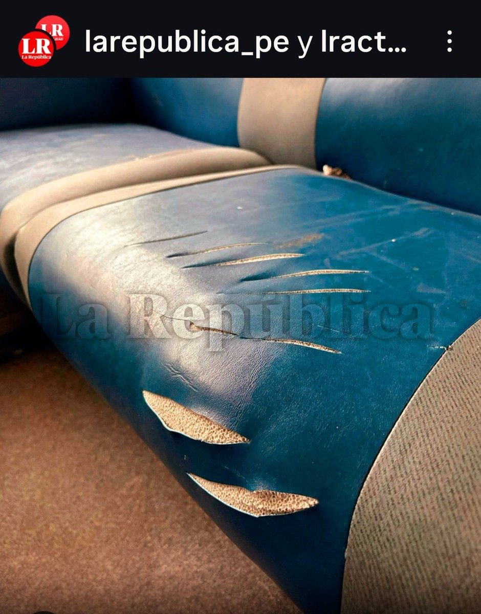 Liberfach0's tweet image. A los trenes entraron los reporteros de Latina, TV Perú, América, Exitosa, Panamericana, ATV (todos medios que critican a Porky), y que pudieron encontrar los cortes en los asientos, pero JUSTO cuando entró la reportera de La República, encuentra varios cortados. ¿Coincidencia?