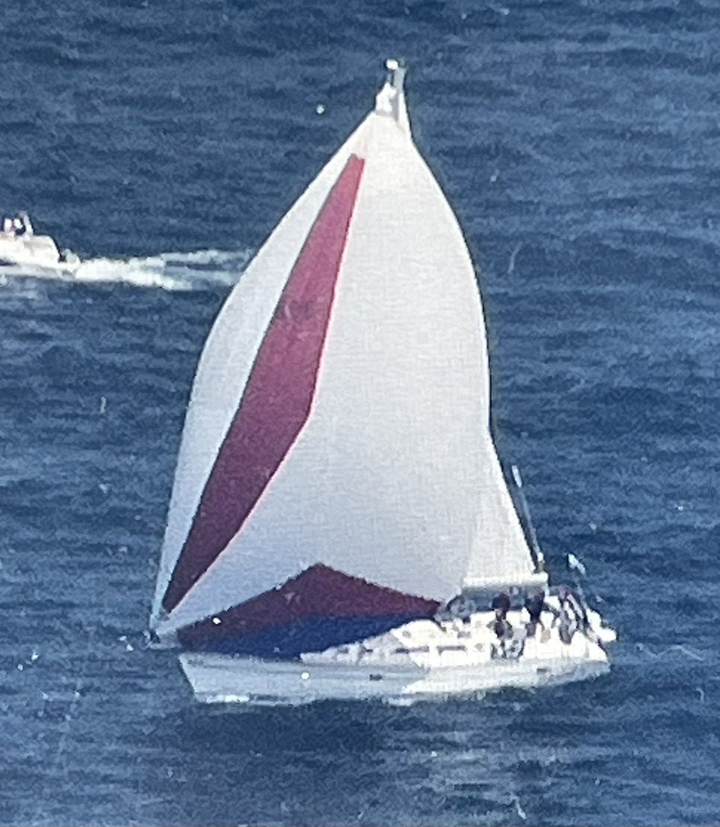 A beautiful start to the 116th Race to Mackinac as seen by CBS Skywatch. Thanks to Winn Soldani, Race Chair, for his expertise in explaining the event. Joe  Donlon was masterful as always in anchoring our coverage of the Cruising Division start. More at cbsnews.com/chicago/live