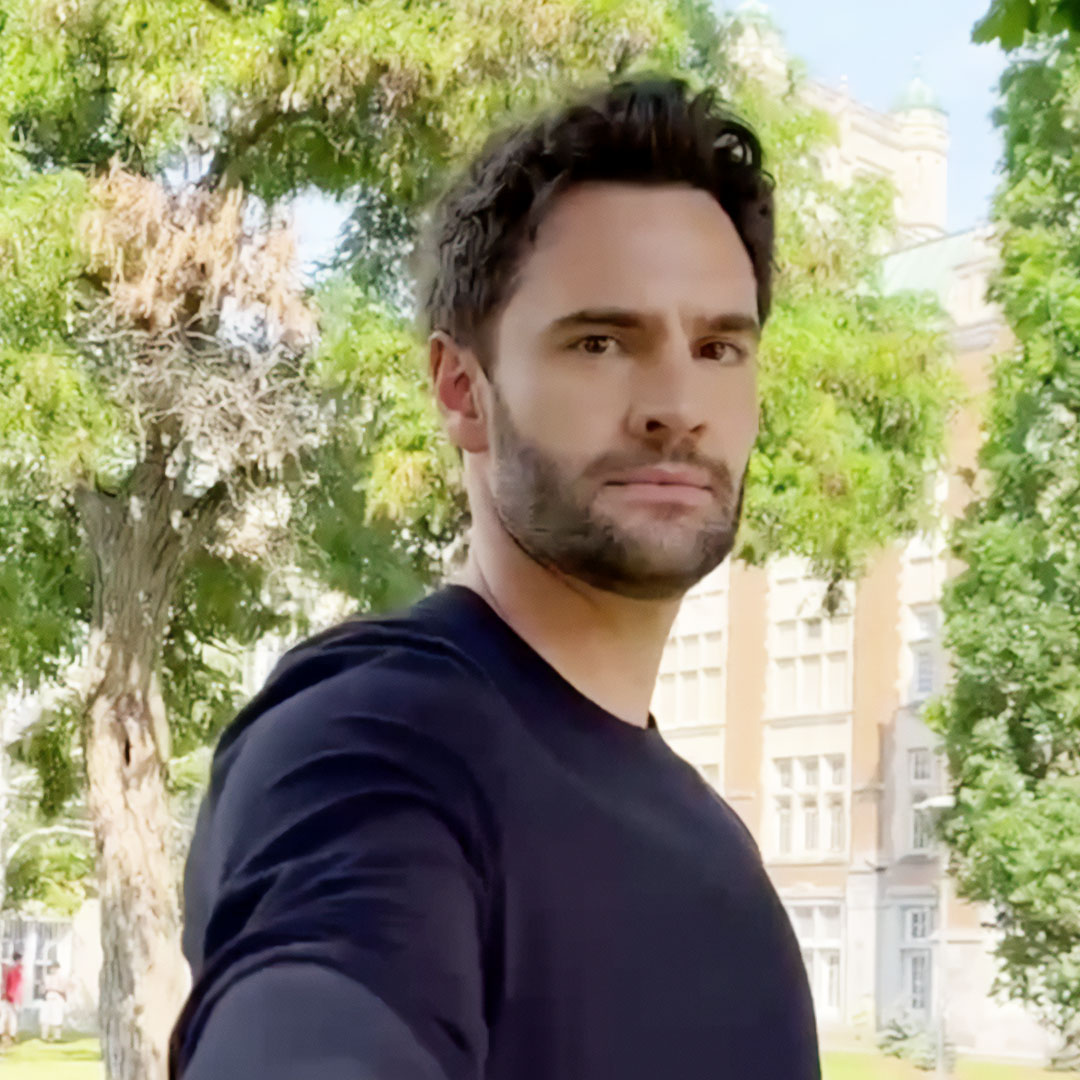 PrimeVideoBR's tweet image. vcs estão prontos pra conhecer oficialmente o Dr. Adam Carlsen e Olive Smith? pq eu tô 🧪💥🧬❤️ #AHipóteseDoAmor
#TheLoveHypothesis #LiliReinhart #TomBateman #AliHazelwood