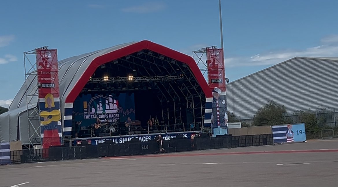martingfindlay's tweet image. Isn’t she pretty, that ship….
#DeaconBlue #TallShips #Aberdeen #TallShipsAberdeen @tallshipsabdn