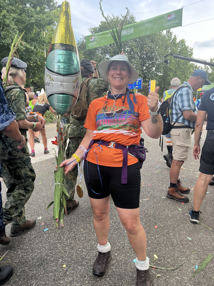 Ja hoor, ik heb het weer gehaald! Voor de tweede keer de Vierdaagse van Nijmegen uit gelopen.