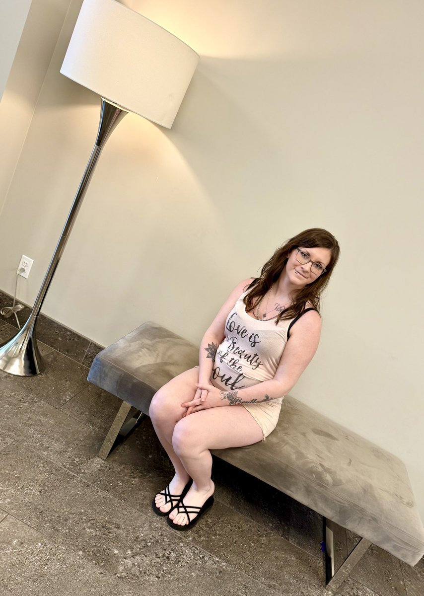 This woman right here 👇👇👇 🥵