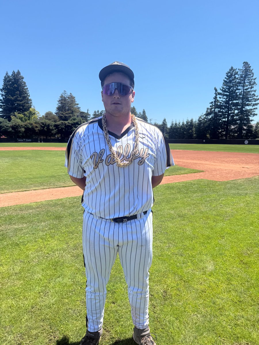 F: <a href="/ncvalleybasebal/">NorCalValleyBaseball</a> 17U 17, Bay Area FCA 18U 0
PoG: <a href="/JoeFarinha/">Joe Farinha</a> 1-3, HR, 4 RBI, R