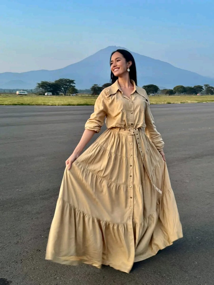 queensuniversal's tweet image. Opal desde Tanzania 👑✨️🇹🇿
#OpalSuchata
#missworld2025 
#missworldthailand2025 
#missworldthailand
#Thailand 
#Tanzania