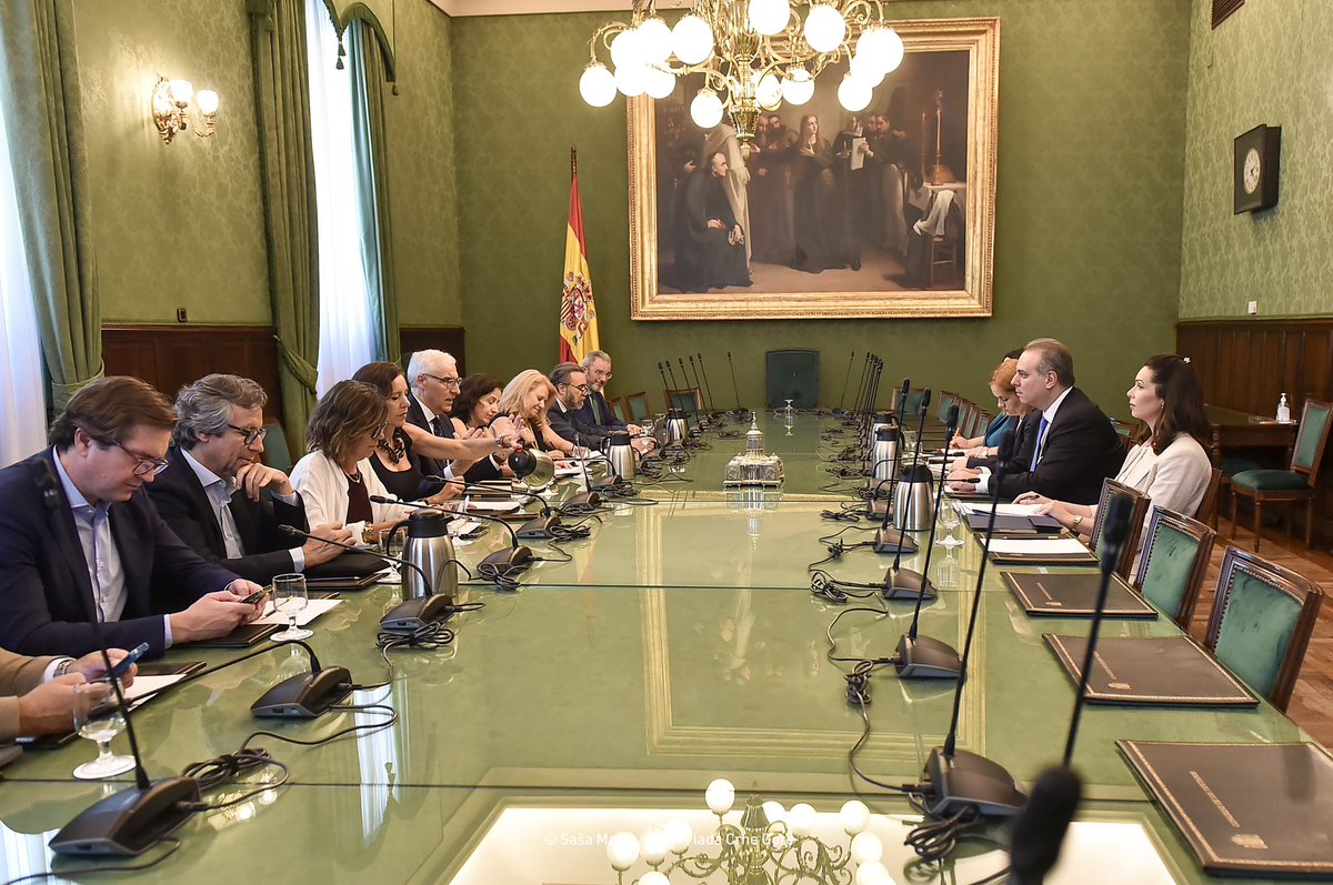 GojkovicRe81227's tweet image. A sense of professional pride to have been part of the delegation of the DPM @fivanovicpg during the official visit to the Kingdom of Spain 🇪🇸.
Montenegro was represented with dignity, as a serious, committed, and reliable EU partner.
🇲🇪 in safe hands on the European stage.