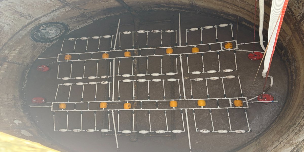 Aquacycl's tweet image. Huge shoutout to our System Operations Team for completing a successful installation of the SulfideFix system at a client site! 👏

✔️ This system is reducing odors and harmful H₂S gas from a wastewater holding tank at this F&amp;amp;B facility

#Aquacycl #SulfideFix  #OdorControl