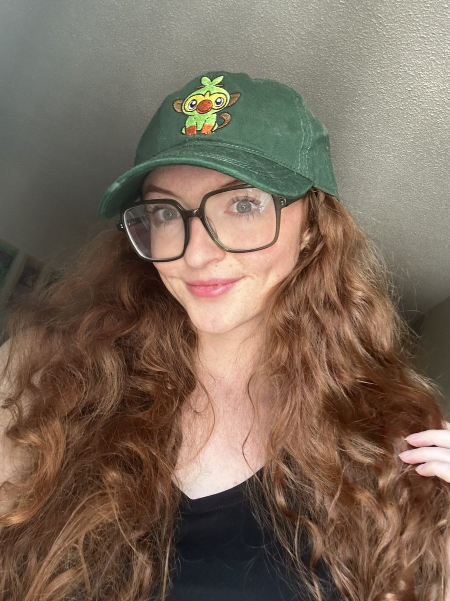 ElectriKeely's tweet image. i want to trade/give away friendship bracelets at worlds this year, y’all down for a bracelet crafting stream? 💛🧶
twitch.tv/electrikeely ✨