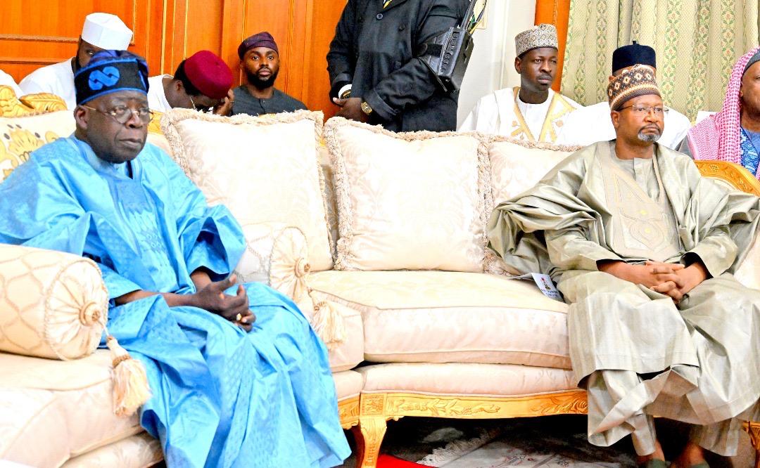 Abdulfagge's tweet image. IN PICTURES: President @officialABAT visit to the Dantata family earlier today in Kano to condole with them over the death of the family patriarch, Alhaji Aminu Alhassan Dantata.

The President was received at the Mallam Aminu Kano International Airport by Kano State Governor…