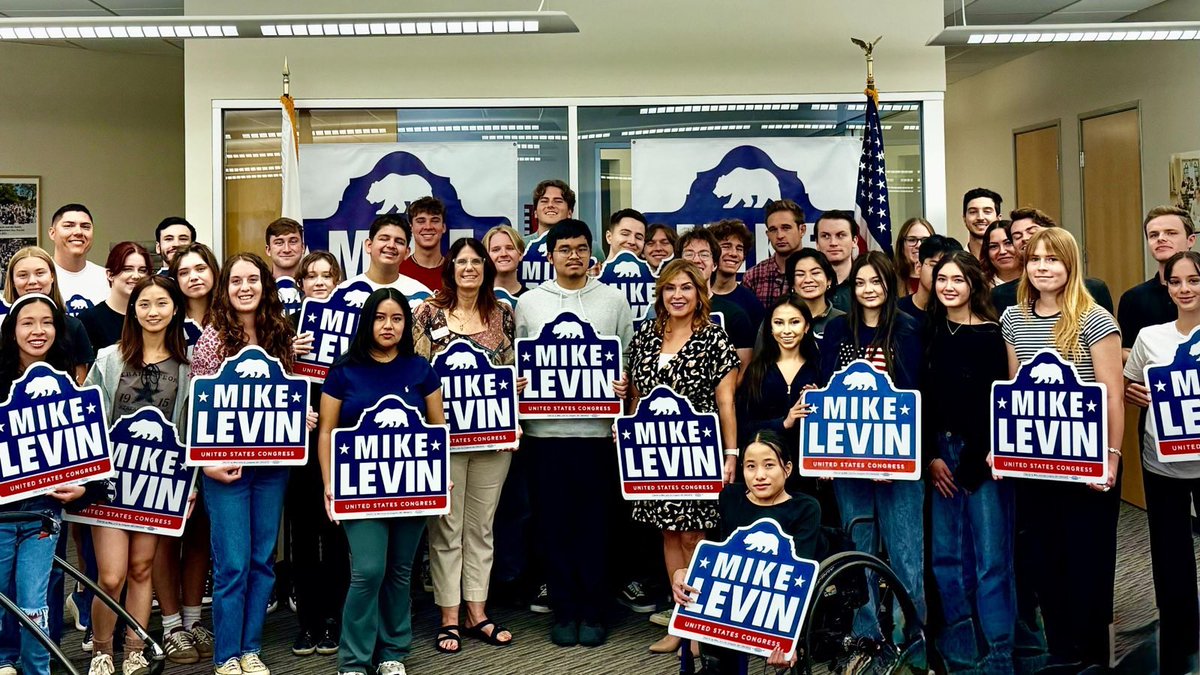 MikeLevin's tweet image. Special thanks to Carlsbad Unified School Board member Kathy Rallings and Vista Unified School Board member Martha Alvarado for sharing their knowledge with our Democracy Summer Fellows!
