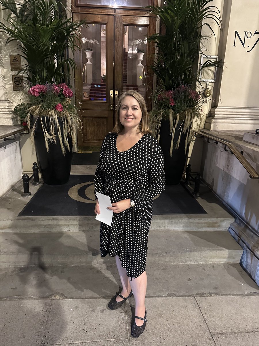 Dinner at the Oxford and Cambridge Club on Pall Mall #oxforduniversity #cambridgeuniversity #o&amp;c