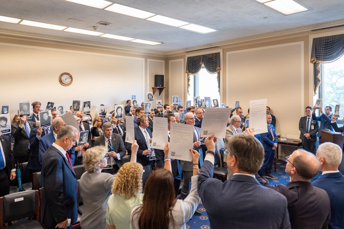 HouseForeignGOP's tweet image. The AMIA bombing was the deadliest antisemitic attack in the West Hemisphere—85 murdered by Iran-backed Hezbollah. 31 years later, we’re still demanding justice.
Was honored to host an event commemorating the anniversary with @alejandrito.