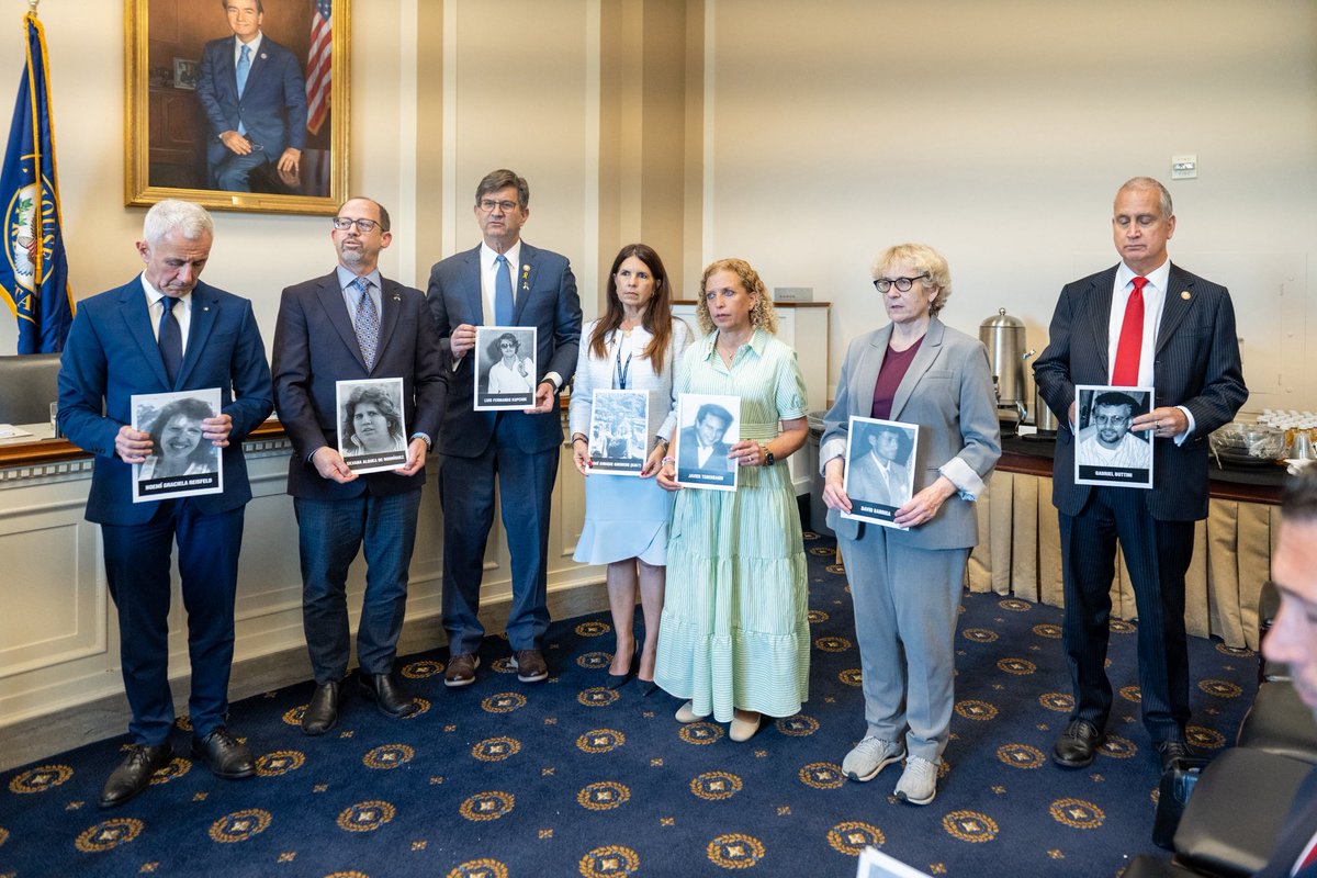 HouseForeignGOP's tweet image. The AMIA bombing was the deadliest antisemitic attack in the West Hemisphere—85 murdered by Iran-backed Hezbollah. 31 years later, we’re still demanding justice.
Was honored to host an event commemorating the anniversary with @alejandrito.