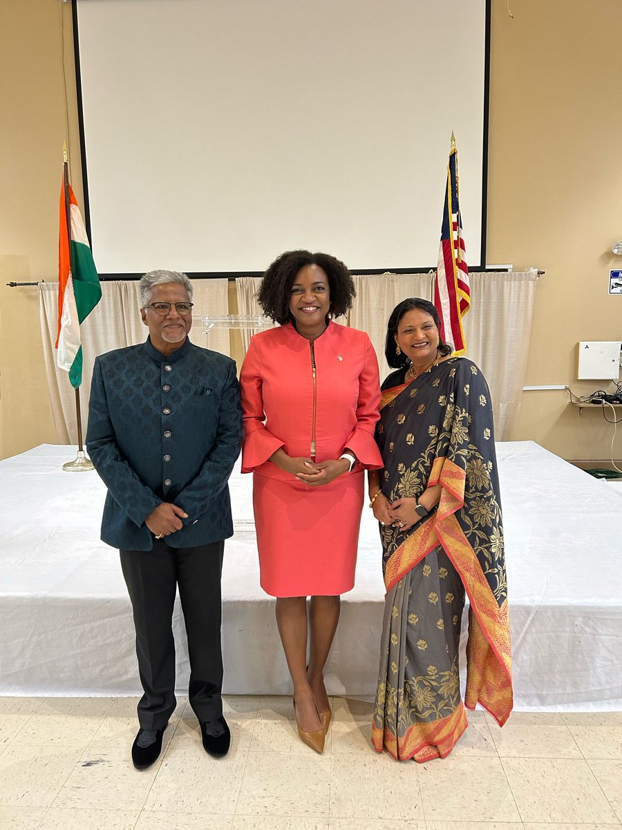 FentriceForFL's tweet image. I had such a lovely time at the India Cultural Center in Tampa last night celebrating the adoption of my Hindu-American Heritage Month resolution. Thank you for making me feel so welcome!
I believe our state should proudly reflect the diversity of its residents. We shouldn't…