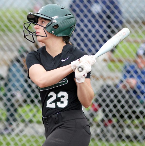 Breaking🥎

Elyria Catholic's Jessica Conner named 3rd Team All-American.

 The sophomore won it in back-to-back seasons.

<a href="/ECHSAthletics/">Elyria Catholic Athletics</a> <a href="/MJournalSports/">Morning Journal Sports</a>