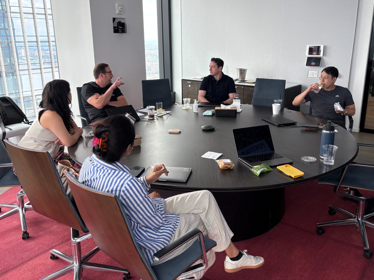 fendien's tweet image. AI is moving fast - and causing whiplash for founders and investors alike.
But heading into the weekend, I’m feeling fired up after our @Work_Bench annual strategy offsite. We spent the day deep in conversation as a team, carving out rare but necessary time to zoom out and ask:…
