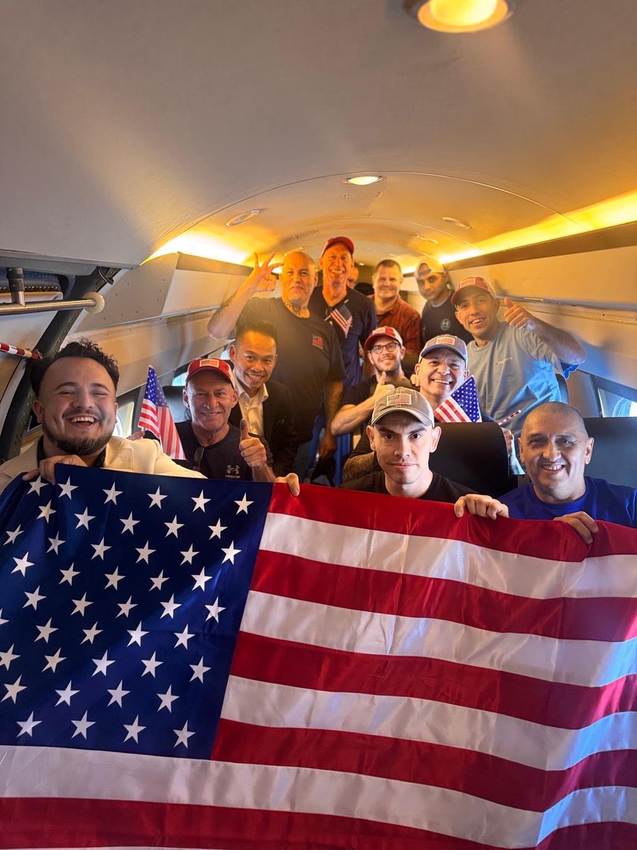 StateSPEHA's tweet image. Ten Americans are are their way home from detention in Venezuela! Thanks to @POTUS, @SecRubio, @usembassyve, @aboehler and many others for your support bringing Americans home