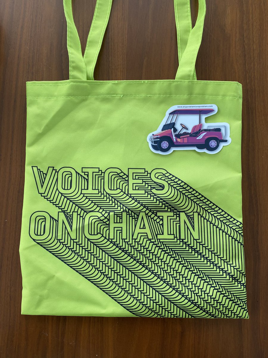 memphis_mantis's tweet image. the @a16zcrypto Voices Onchain initiative felt woven throughout the @ChristiesInc art + tech summit.
from elevating creators like @afrochicksnft on panels to commissioning an @emilyxxie piece ‘Static Trace’ for 100 lucky attendees.
really good stuff by @sharidoherty & team 🙌