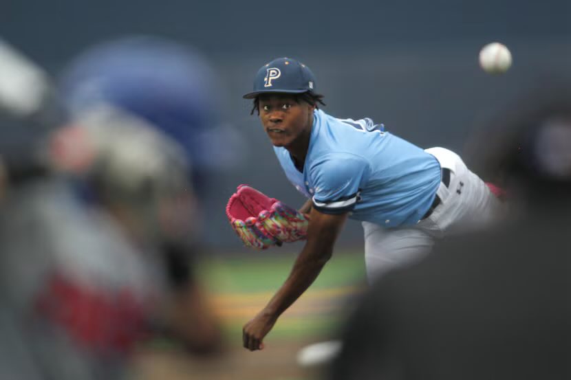 BlakeMunroeOTF's tweet image. #Texas baseball commit Xavier Mitchell has signed his deal ($872,500) with the Angels, as expected.
Per @64Analytics, the deal is the fifth highest post-bonus round signing bonus in the last five years.
Get the latest insider news on Texas baseball @ OnTexasFootball.com