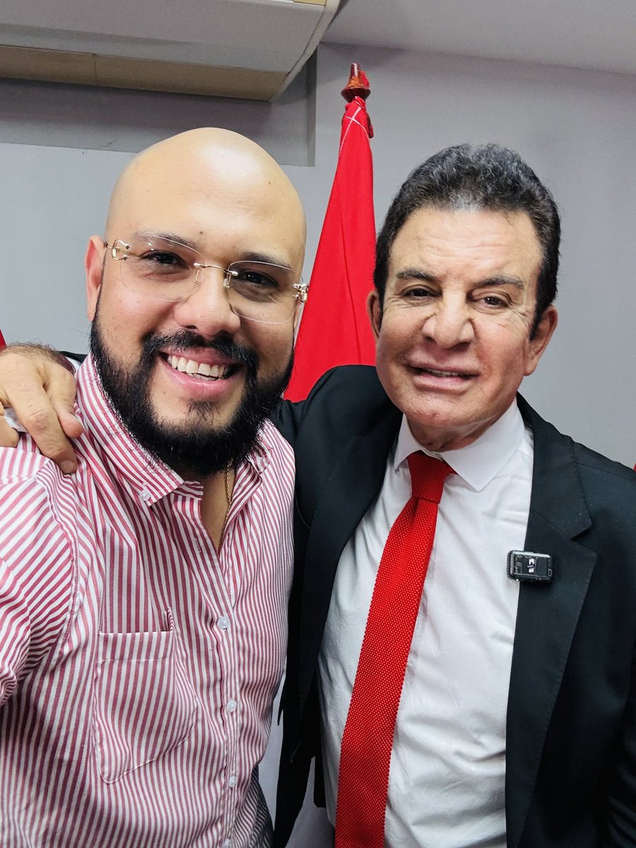 Este es el hombre. Honduras ya falta poco 🇭🇳