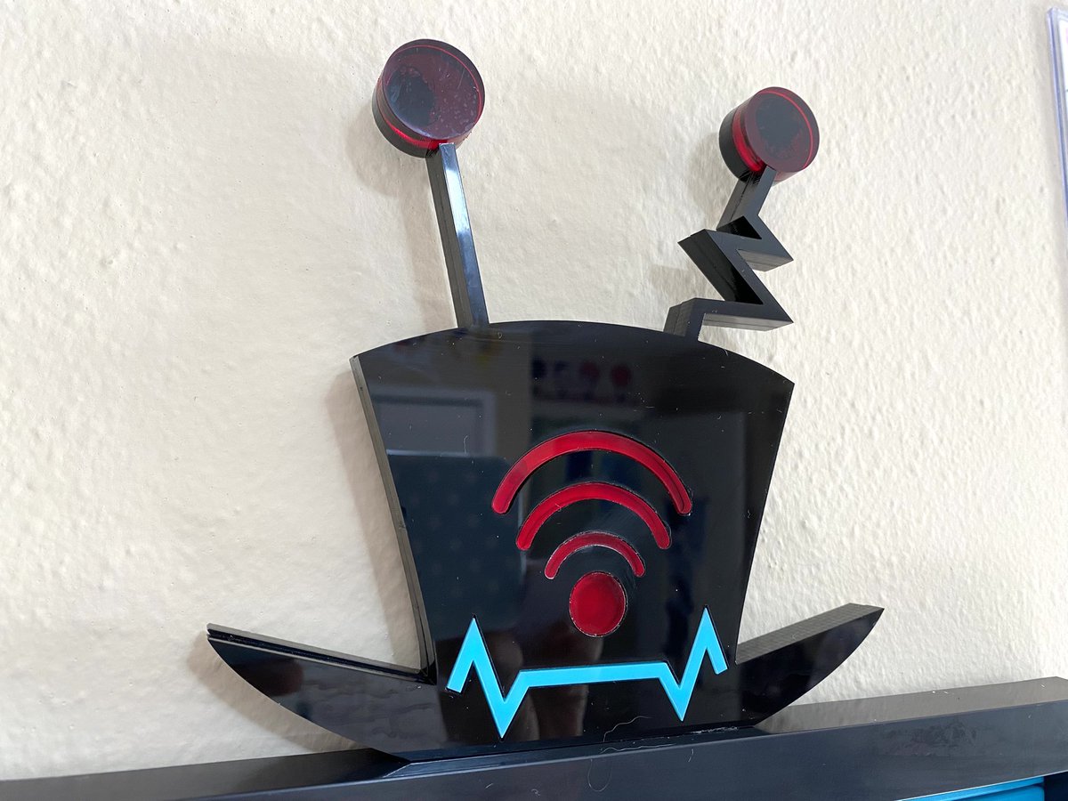 pink 🐷💘 MEGACON 2026 tweet media