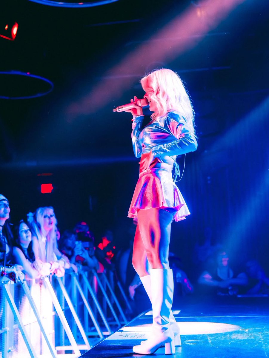 ˝ ‍ ‍ ⁪⁪𝙿𝙸𝙽𝙺 𝙷𝚈𝚂𝚃𝙴𝚁𝙸𝙰. tweet media