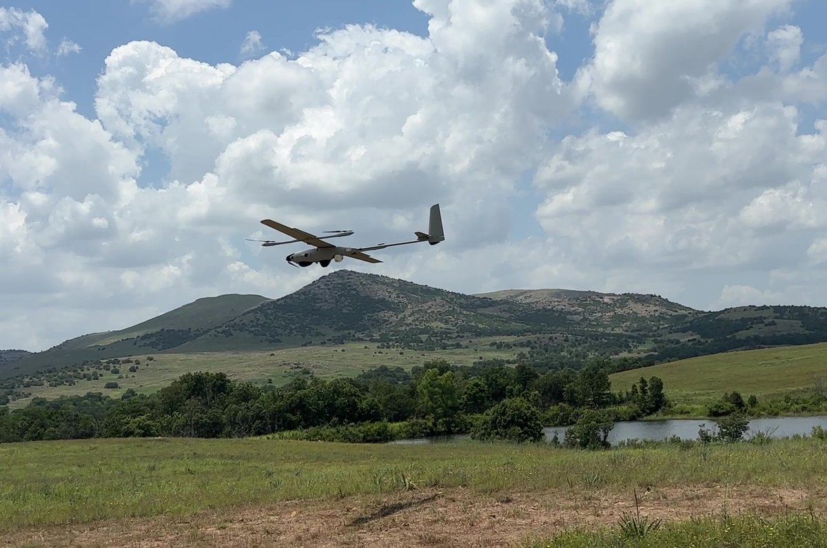 RedwireSpace's tweet image. Redwire’s wholly owned subsidiary @edge_autonomy team is demonstrating Stalker UAS & ISR payload solutions at the Maneuver and Fires Integration Experiment (#MFIX) this week at Fort Sill, Oklahoma held by the @USArmy.
The LIVE UAS demo operations showcase ease of integration…