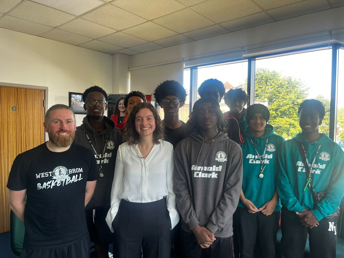 SarahCoombesWB's tweet image. 🏀 Recently I met fantastic coaching staff and team members from West Bromwich Basketball Club, which provide a really important extra-curricular activity for young people across the borough!