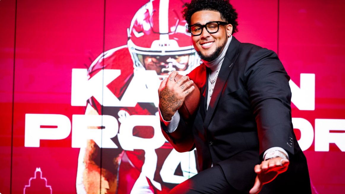 yea_ala's tweet image. Big Men Have Feelings Too!
@AaronSuttles spent the day with @KadynProctor1 and learned a thing or two that’ll make you want to root for the big guys even more.
yea-alabama.com/my-day-with-ka…