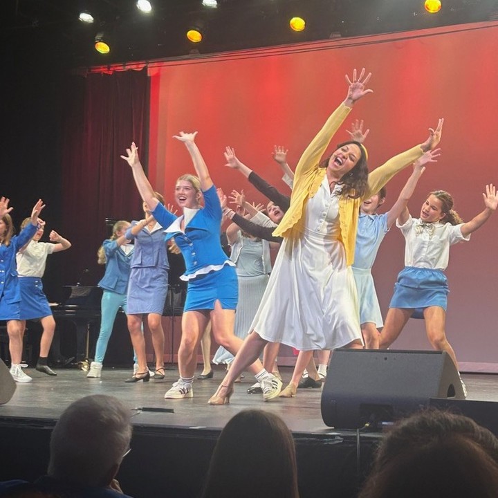 summerlearning's tweet image. Such a fun visit to @CampBroadway on our #50in50 tour! Broadway pros lead theater-loving kids in song, dance, scenes and a final showcase! Thank you for building skills, teamwork & confidence on stage and beyond!#Keepkidslearning