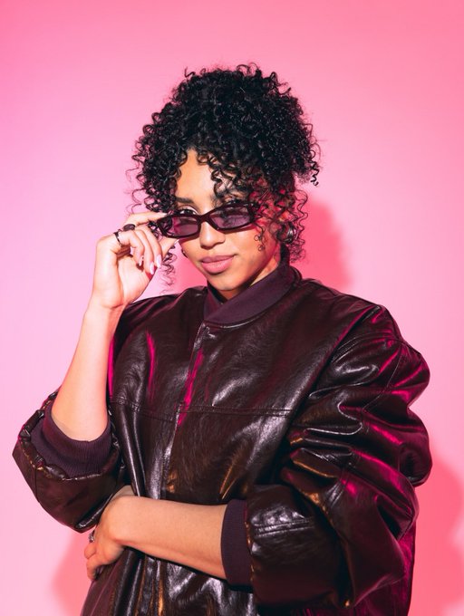 Srite91's tweet image. GOD IS A WOMAN NAMED AZZI FUDD
Breaking news: rity.site/4Epf3