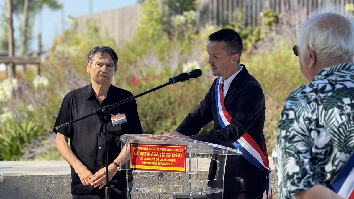 Sylv20CARRIERE's tweet image. 🔻 Inauguration d’une plaque à Frontignan pour la Retirada et les Républicains espagnols réfugiés en France, c’est honorer la mémoire de celles et ceux qui ont résisté au repli du fascisme, à Franco.
Il n’y a pas d’avenir sans mémoire, pas de République sans fraternité.