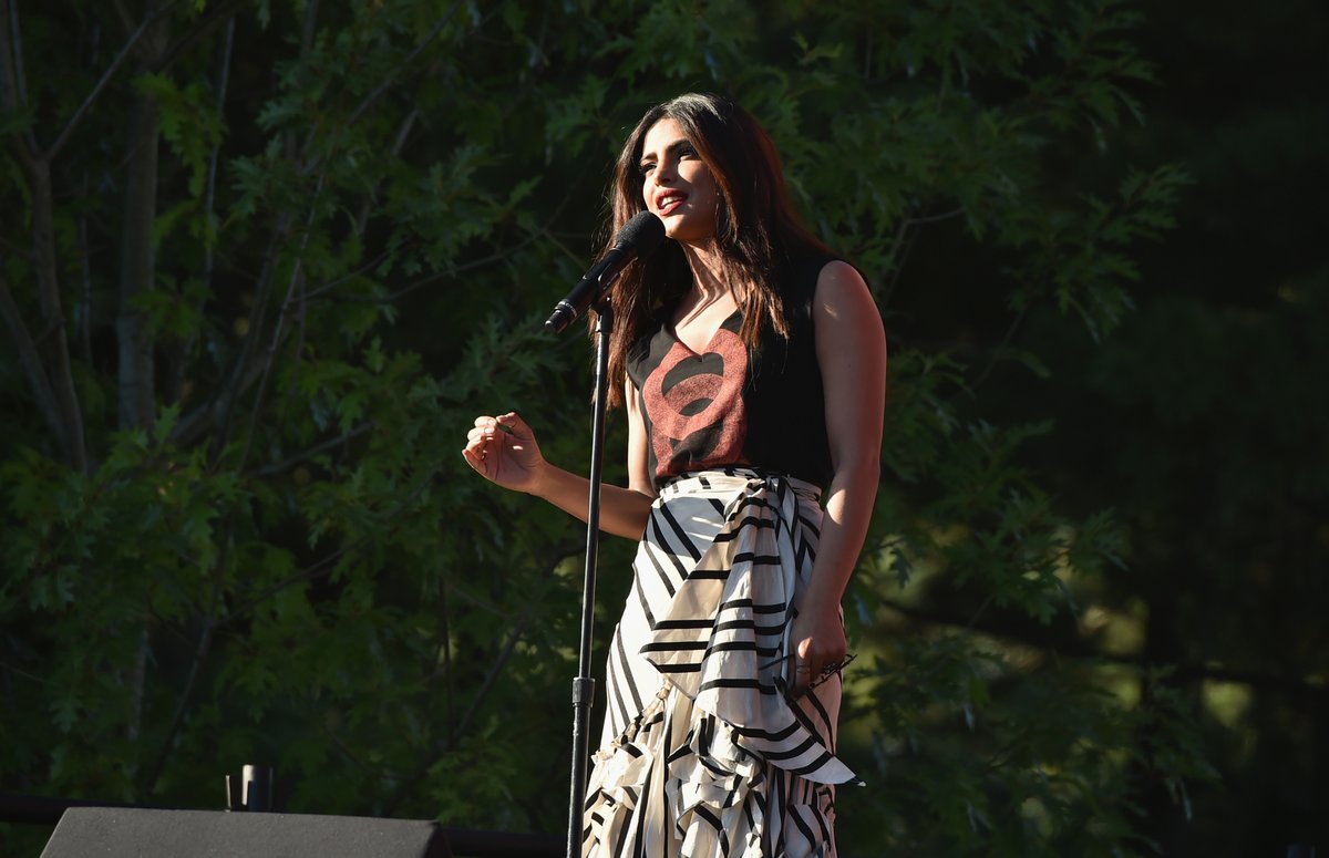 GlblCtzn's tweet photo. Happy birthday to Global Citizen Ambassador, @priyankachopra! 🎂🎈She first took the #GlobalCitizenFestival NYC stage in 2016, served as host in 2022, and has since joined us for countless campaigns and events! https://t.co/2ymyJVjjdr