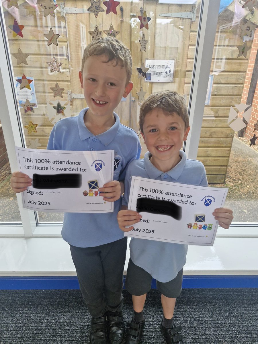 standrewscep's tweet image. 100% attendance certificate winners.