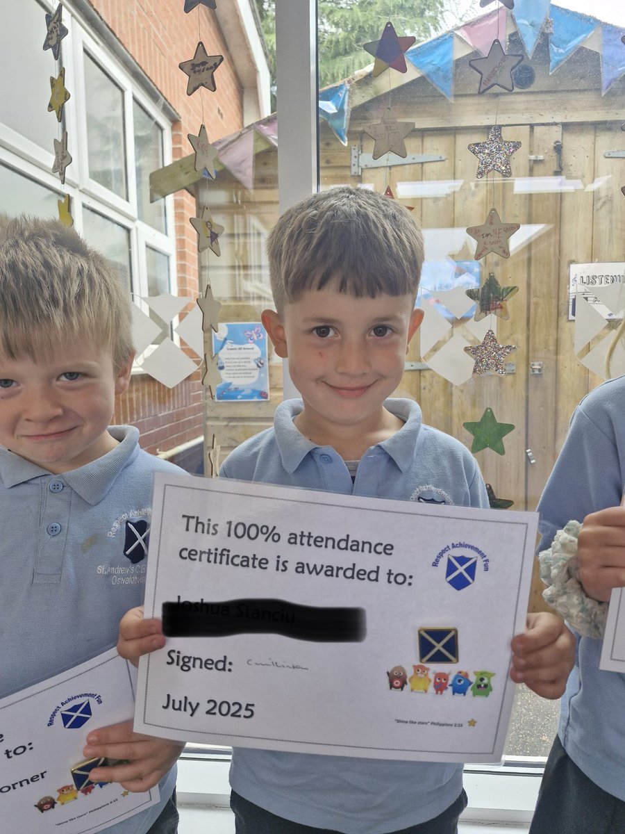 standrewscep's tweet image. 100% attendance certificate winners.