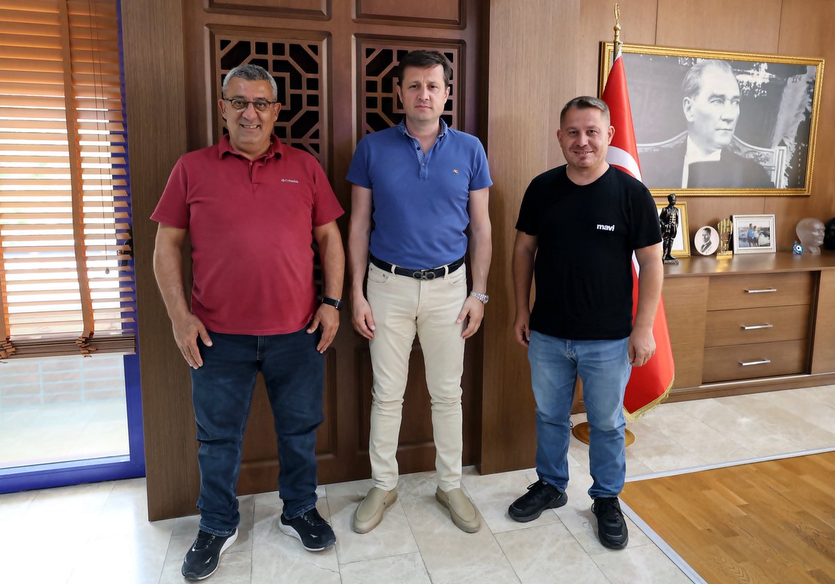 Ajans Tekirdağ Gazetesi imtiyaz sahibi Sayın Ruhan Yalçın ile Tekirdağ Odak Haber imtiyaz sahibi Sayın Ferhat Akgün’e nazik ziyaretleri için teşekkür ederiz.