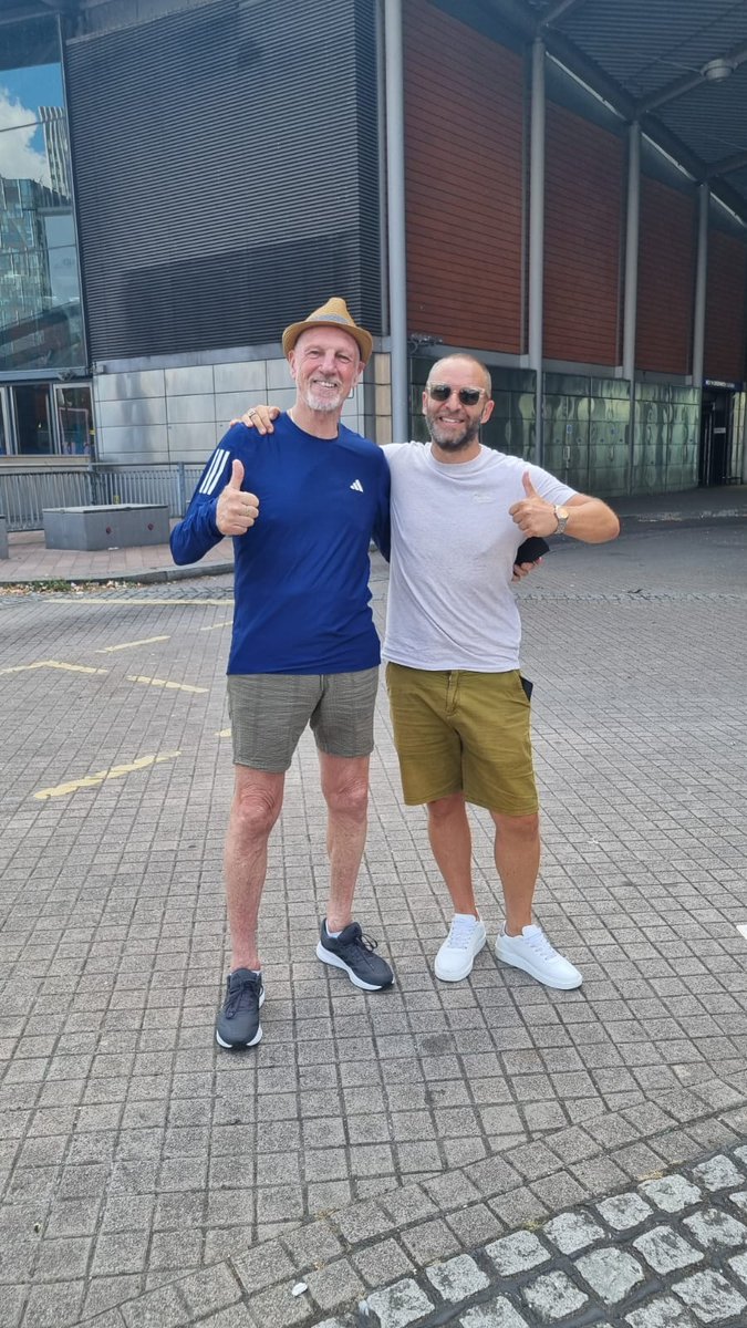 HpTaxi's tweet image. Congratulations to Joe and Farouk for passing the KOL and joining HP, Londons newest cab drivers! This year marks 160 year of the KOL and we plan to promote it accordingly! Big things to come, really big things... watch this space ... #electrictaxirental #TheKnowledge…