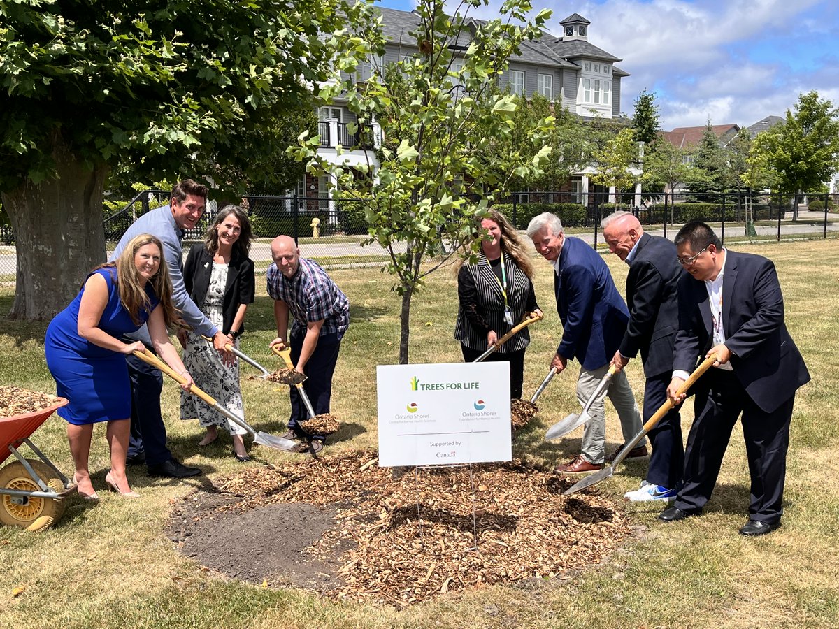 RNCan's tweet image. Nous avons annoncé hier, dans le cadre du programme 2 milliards d’arbres, un investissement visant la plantation de plus de 120 000 arbres dans des zones urbaines et suburbaines du sud de l’Ontario. 

Info : ow.ly/wfjy50WroxO

@AgenceRevCan 
@CdnTreesforLife  
#2GA