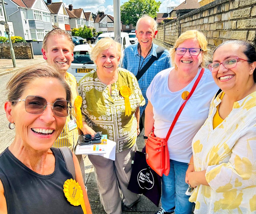Bromley Borough Lib Dems (@bromleylibdems) on Twitter photo We had another excellent session on the doorsteps of Bromley Common & Holwood today.
Lots of residents tell us they will be voting for <a href="/Laura_McCracken/">Laura McCracken ๐ฌ๐ง๐บ๐ธ๐ช๐บ๐บ๐ฆ๐ธ</a> on Thursday 24th July. ๐ณ๐ฎ
Thanks to our <a href="/GLALibDems/">GLA Lib Dems</a> Leader <a href="/HinaBokhariLD/">Hina Bokhari OBE AM ๐ถ</a> for joining us today!
๐ถ๏ธ๐งก๐ถ๏ธ We had another excellent session on the doorsteps of Bromley Common & Holwood today.
Lots of residents tell us they will be voting for <a href="/Laura_McCracken/">Laura McCracken ๐ฌ๐ง๐บ๐ธ๐ช๐บ๐บ๐ฆ๐ธ</a> on Thursday 24th July. ๐ณ๐ฎ
Thanks to our <a href="/GLALibDems/">GLA Lib Dems</a> Leader <a href="/HinaBokhariLD/">Hina Bokhari OBE AM ๐ถ</a> for joining us today!
๐ถ๏ธ๐งก๐ถ๏ธ