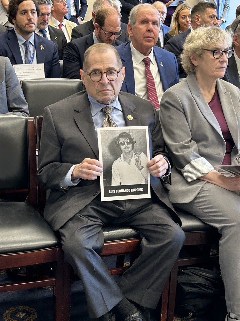 RepJerryNadler's tweet image. Today marks the 31st anniversary of the horrific AMIA bombing in Buenos Aires, Argentina. On this solemn day, we remember the 85 souls who were killed in a cowardly act of terrorism targeting the Jewish community.
Earlier this week, I attended a Congressional remembrance…