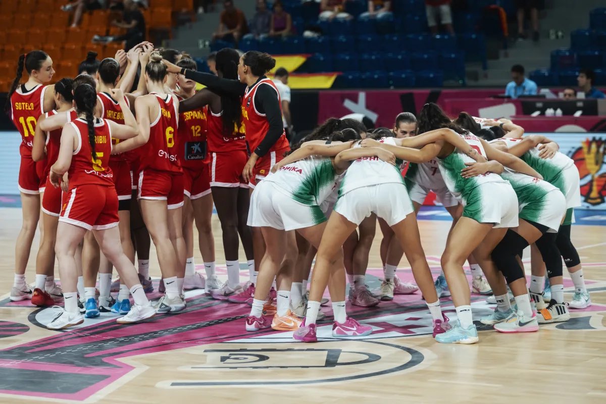 HONOR a nuestras vecinas por romper moldes clasificando por primera vez a Portugal a unos cuartos de final de torneo internacional FIBA

Además, le han puesto el partido muy complicado a la Selección Española 

Enorme torneo 👏🇵🇹