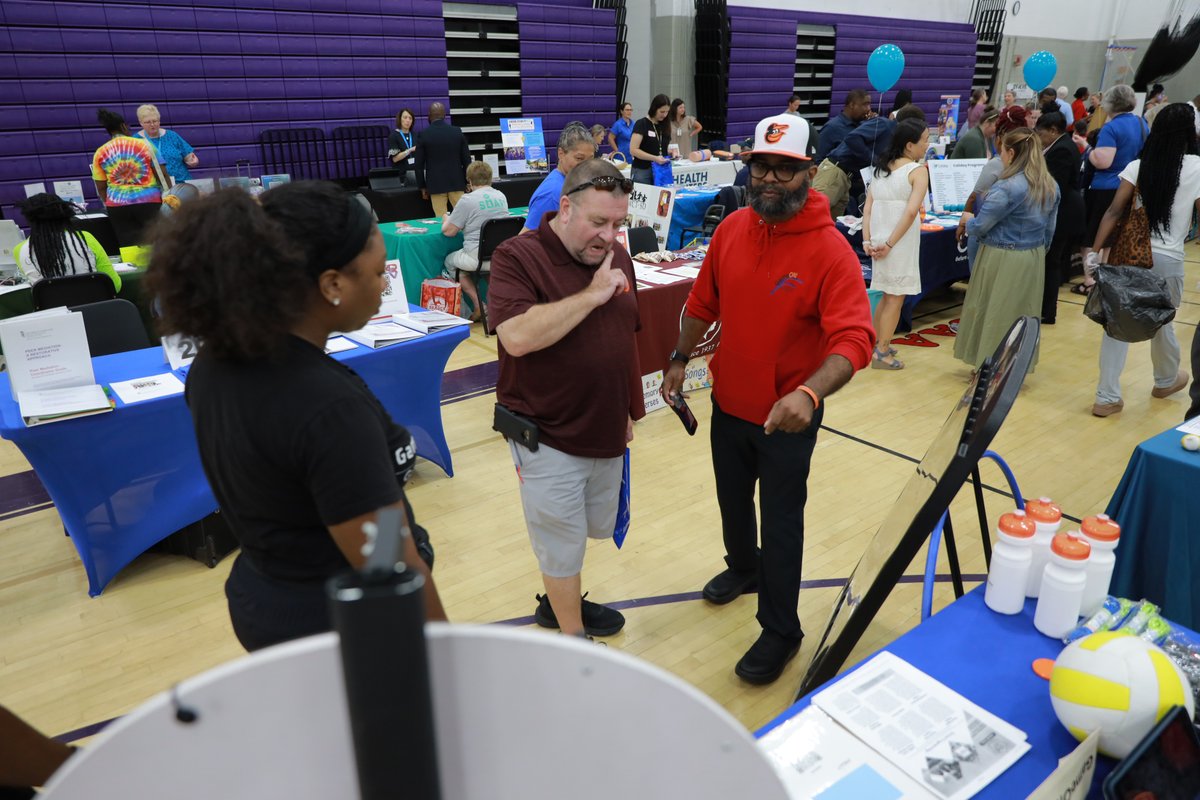 BaltCoPS's tweet image. 🙏BCPS thanks its wonderful partners, yesterday they got together with school administrators and representatives to celebrate the anual BCPS Partnership Fair.
Looking forward to a productive 2025-2026 school year! →flic.kr/s/aHBqjCmRWE