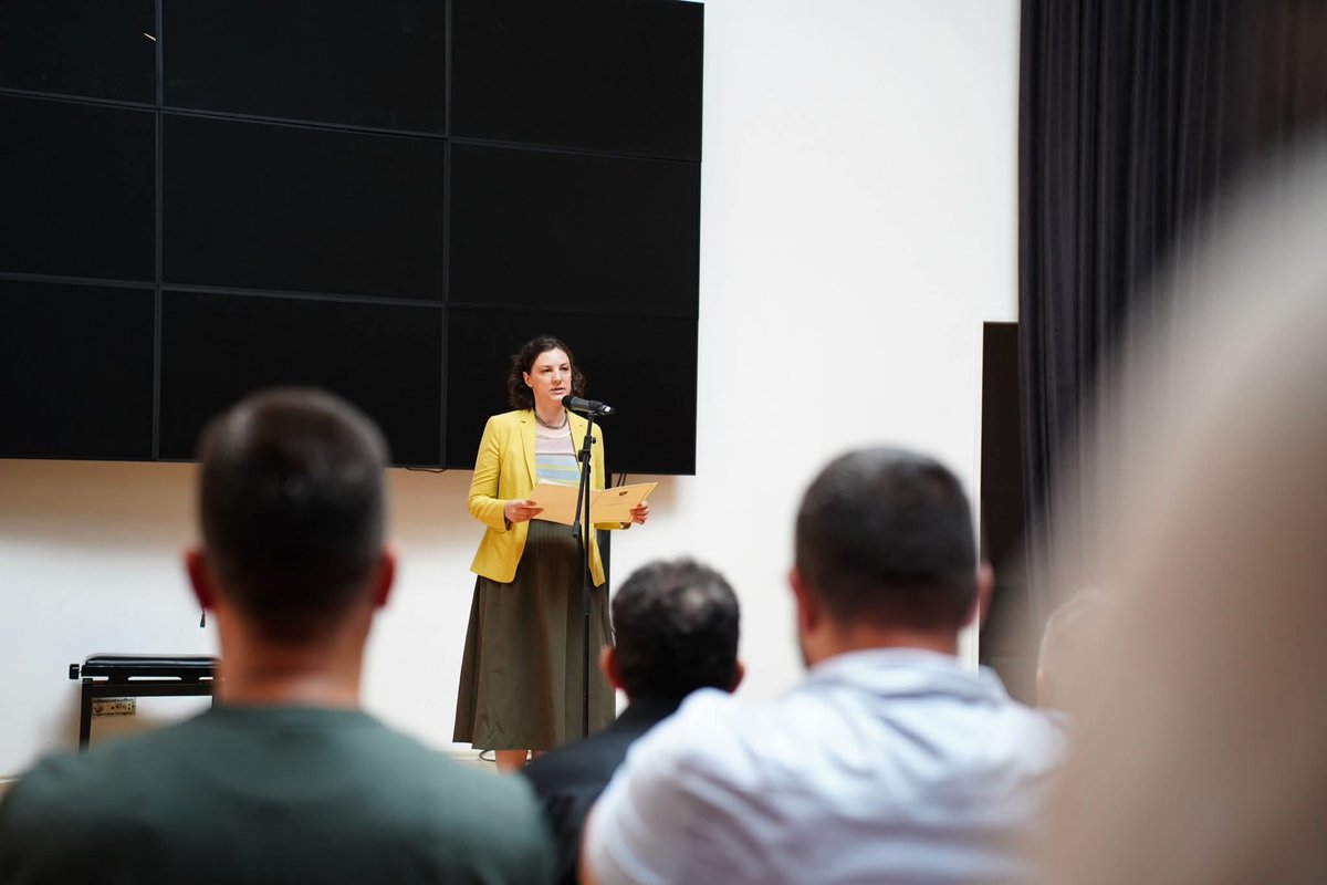 Artane_R's tweet image. Happy to see another 46 certified energy auditors added to a network of 300+ professionals already trained by the Energy & Sustainability Centre (QEQ) of University of Prishtina, licensed by @EconomyRks.
These women and men lay the foundation of a cleaner, more efficient economy!