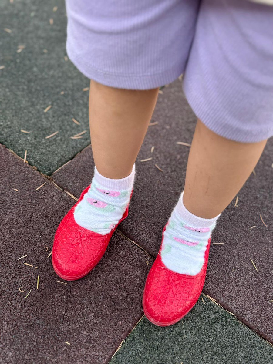 Bizim kız moderniteyi REDdetti yörüklüğüne sahip çıktı