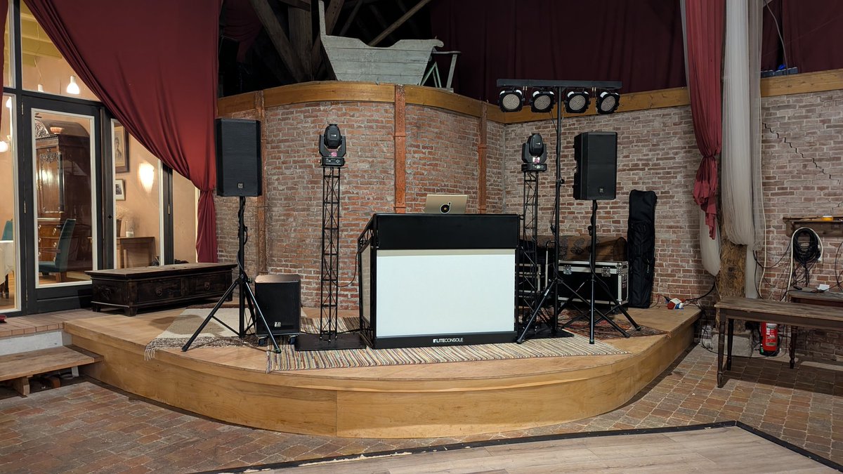 discappy's tweet image. Vanavond het #bruiloftsfeest van Amaya &amp;amp; Lars verzorgen in #Midwolda ism DJC