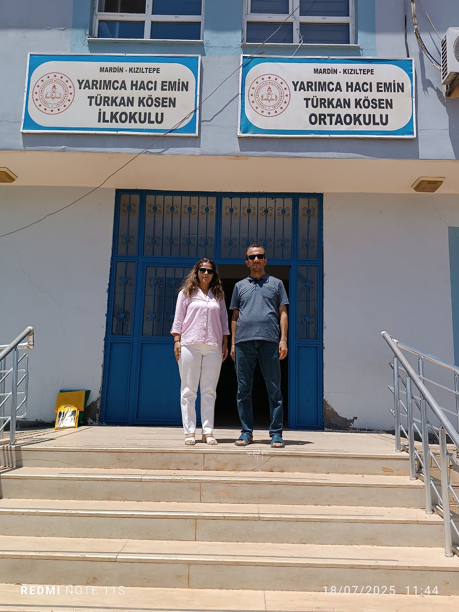 Okulumuz Beden Eğitimi öğretmeni iken il içi özür grubu ataması sonucu başka okula atanan Türkan Hocamız bugün okumuzdan ayrıldı. Okulumuzdaki özverili çalışmaları ve emekleri için teşekkür eder, yeni görev yerinde başarılar dileriz.