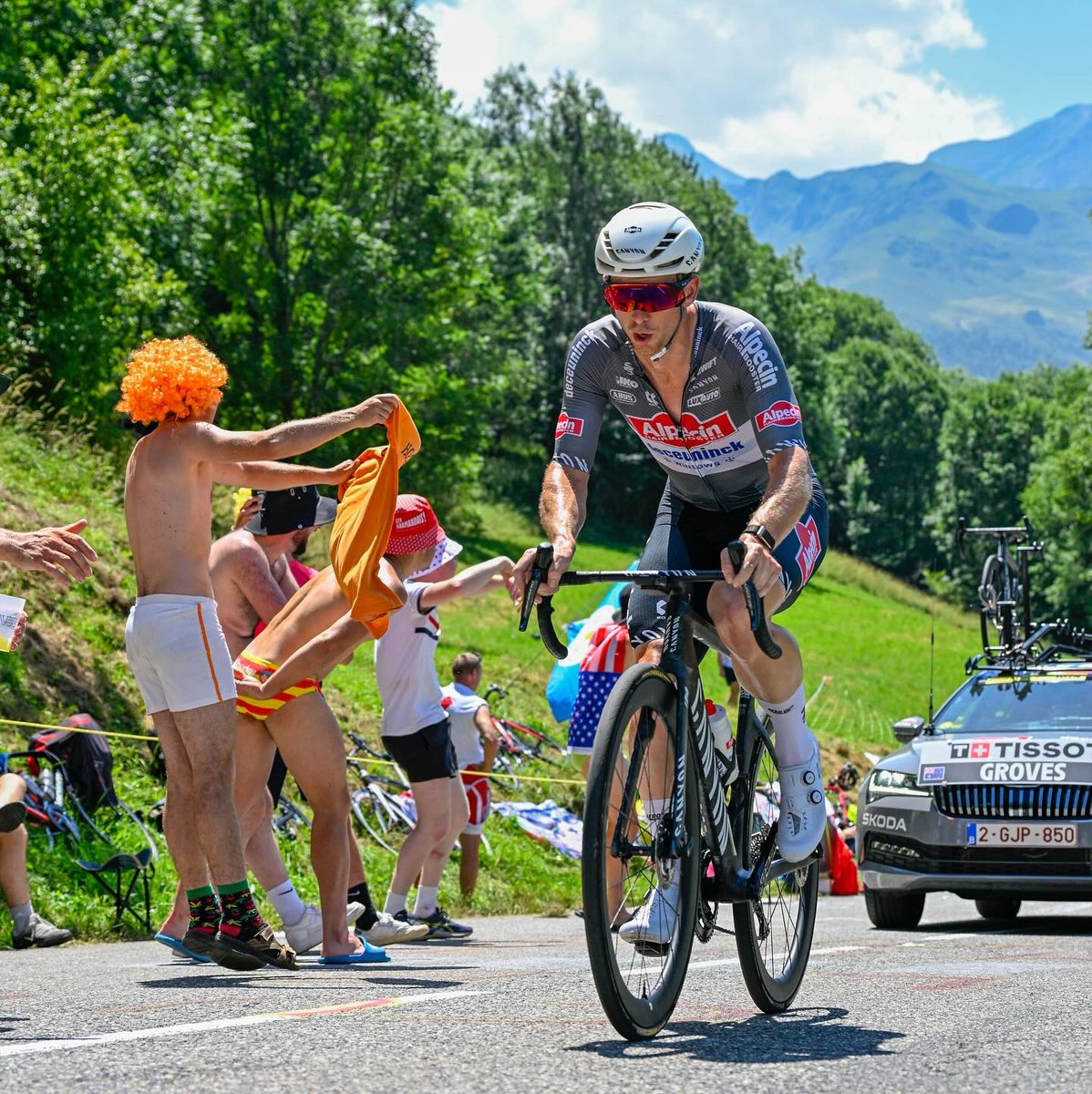 AlpecinDCK's tweet image. 🌅 Postcards from Peyragudes ⛰️
ITT survived, 🔜 last Pyrenean stage tomorrow!
#AlpecinDeceuninck #TDF2025