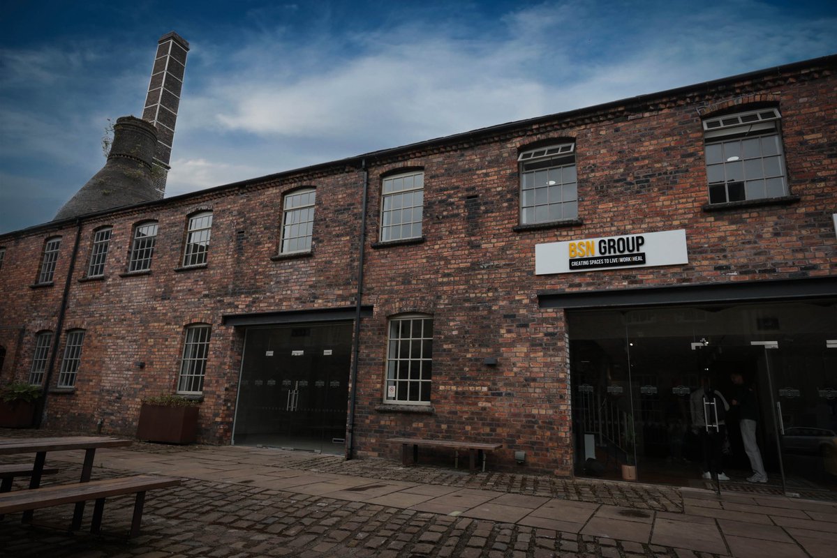 PREMManagement's tweet image. Thrilled to have played a part in organising the grand opening of BSN Group’s brand-new office in Stoke-on-Trent! 🏢✨
Fantastic to see the team come together to mark this milestone 🚀
A huge thank you to everyone involved, and congratulations on this exciting new chapter! 🥂