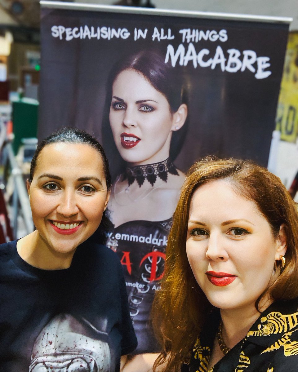 EmDarkOfficial's tweet image. With lovely Star Wars actress Filiz Fairweather at Shed of Hell convention in Rushden recently. I can’t say I’m as macabre as my pull-up banner would imply these days though! 🎬
. . .
#AutographSigning #ShedOfHell #Convention #Filmmaker #Actor #Model