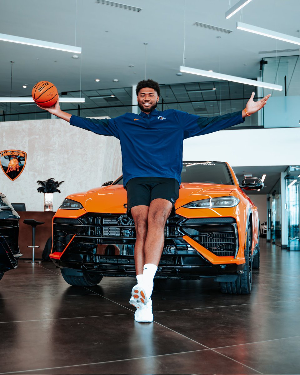 UTSAMBB's tweet image. UTSA x Lamborghini
Fast on the court, fast on the road
UTSA Men‘s Basketball
VIP Lamborghini mixer
July 31, 2025
For more details, contact:
Joey Brooks (713) 502-9558
John Aiken (337) 292-6265
#BirdsUp🤙 | #LetsGo210